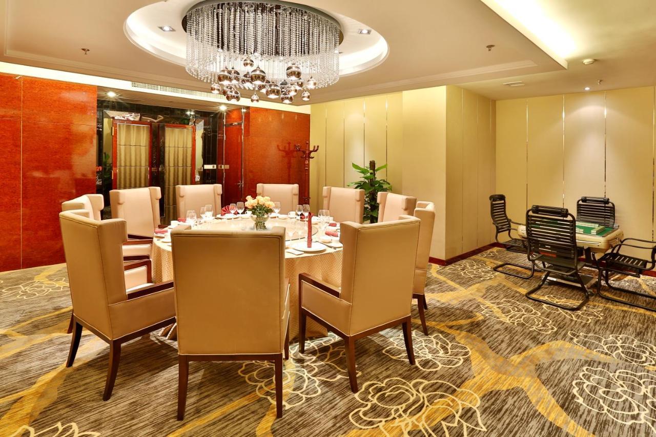 Minshan Yuanlin Grand Hotel Čchung-čching Exteriér fotografie